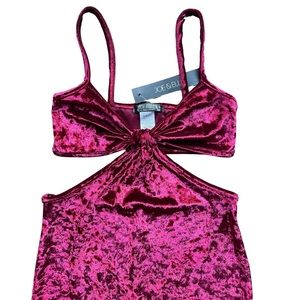 Joe&elle dress with red wine velvet print size xs